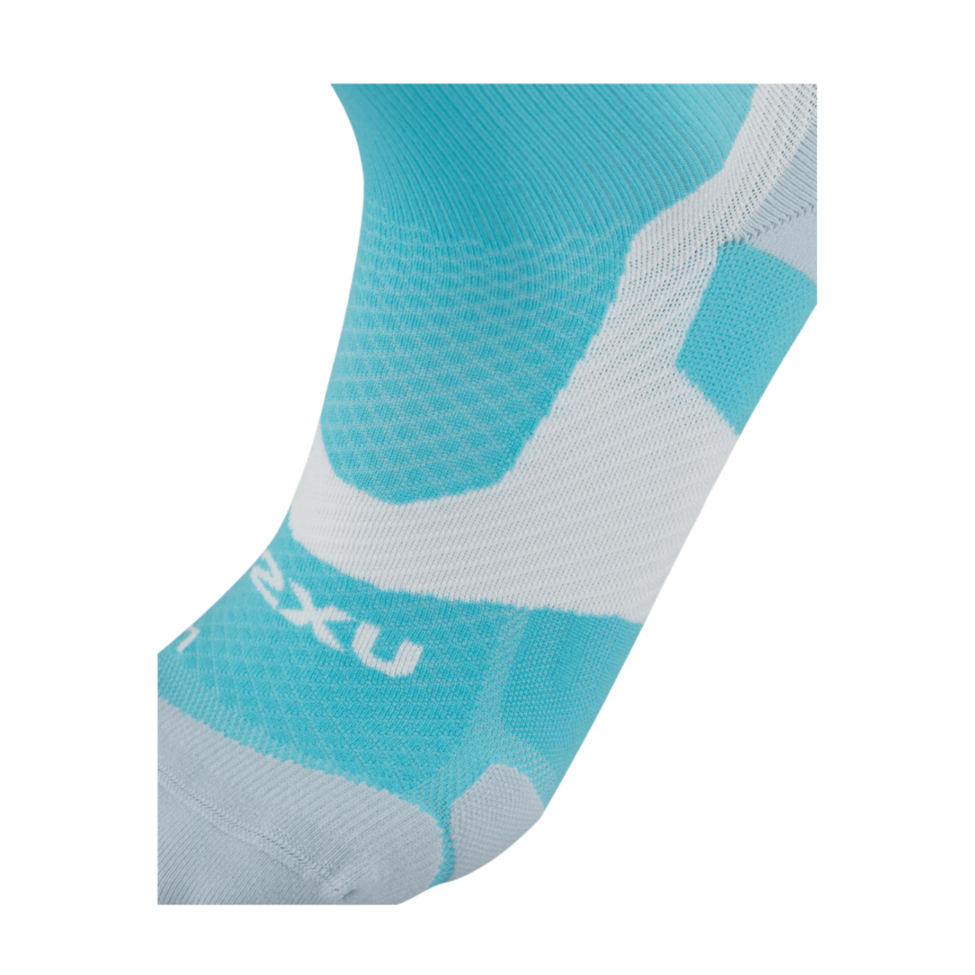 2XU UA7005E Vectr Light Cushion Crew Socks | The Bike Affair