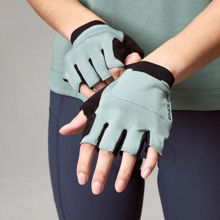 Endura Loop Mitt Gloves