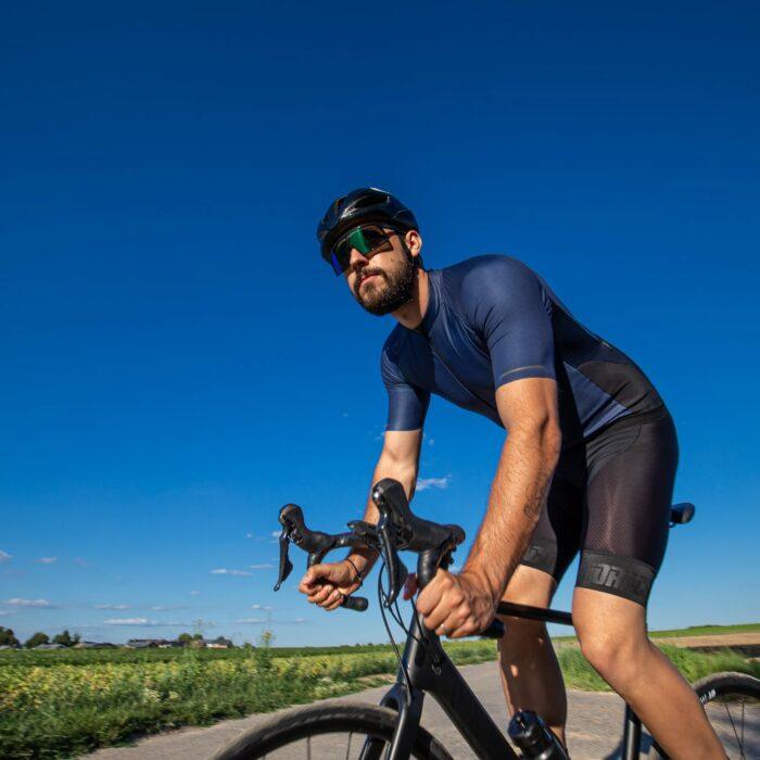 Bioracer Sprinter Cold Black Light Jersey | The Bike Affair