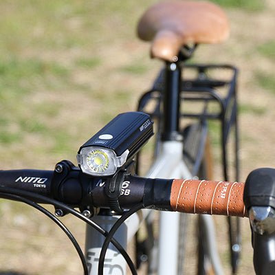 Cateye Ampp 2200 HL - EL2200RC Head Light | The Bike Affair