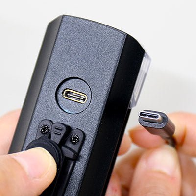 Cateye Ampp 2200 HL - EL2200RC Head Light | The Bike Affair