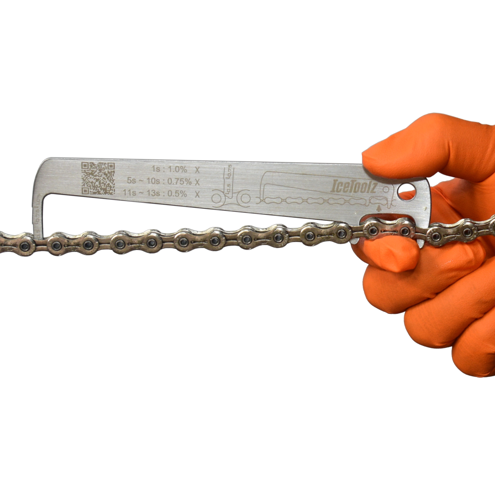 IceToolz 62C5 Stainless Steel Chain Checker