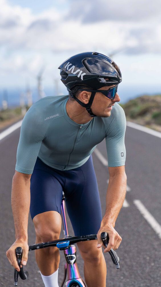 Kask Utopia Y Helmet | The Bike Affair