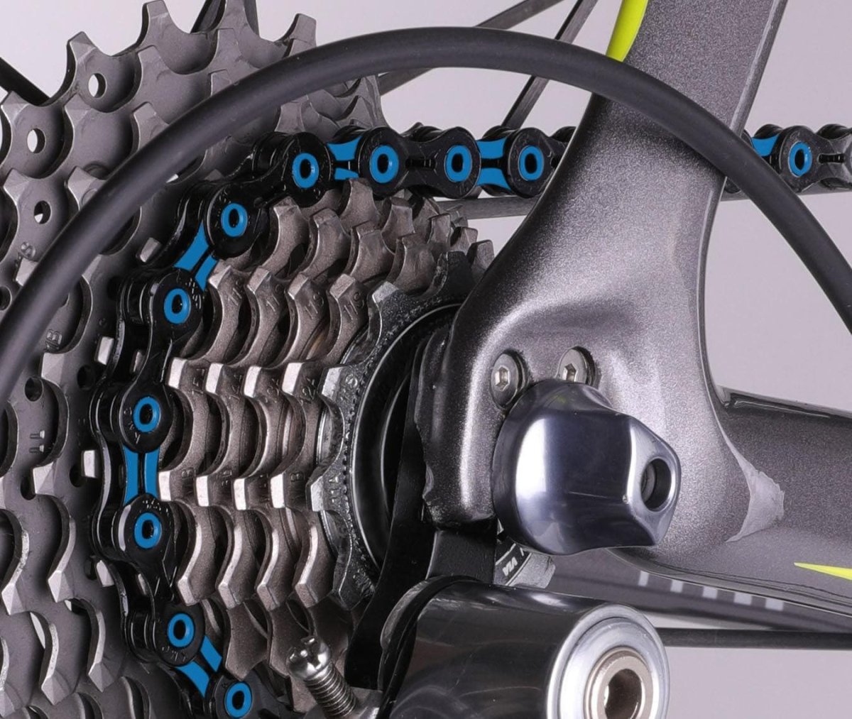 KMC DLC-11 11 Speed Chain