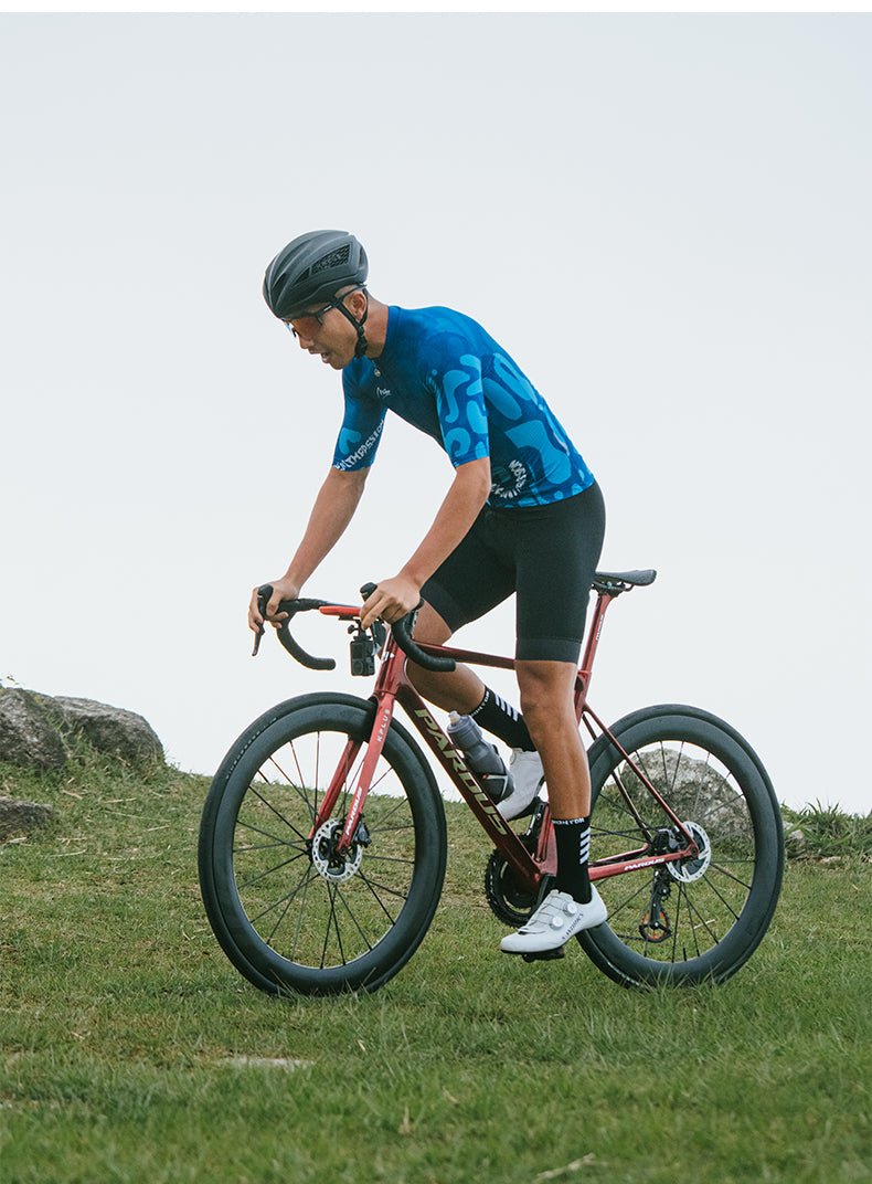 Monton Lifestyle Eirian Jersey | The Bike Affair