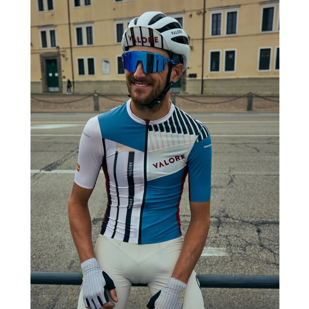 Monton Valore Linea Arte Cycling Cap | The Bike Affair