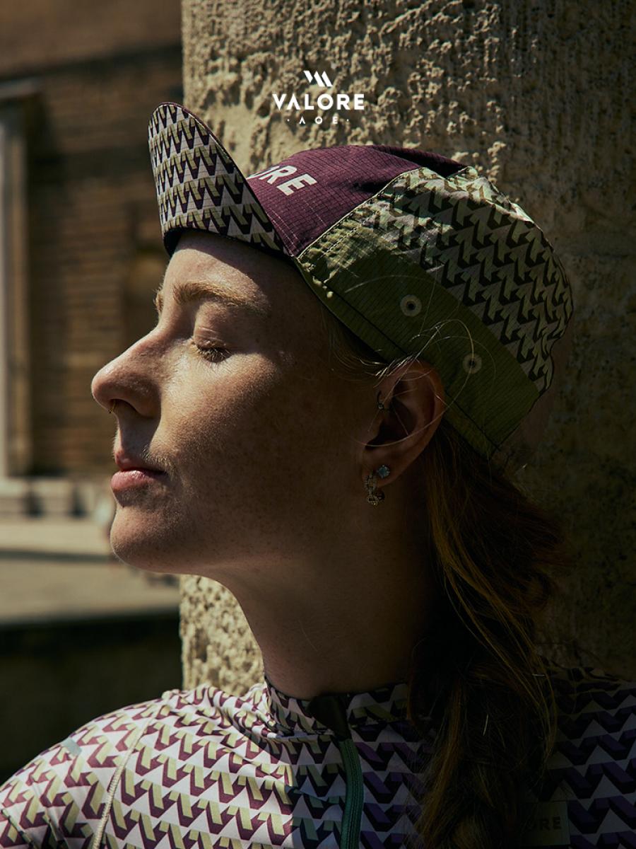 Monton Valore V - Motiva Cycling Cap | The Bike Affair