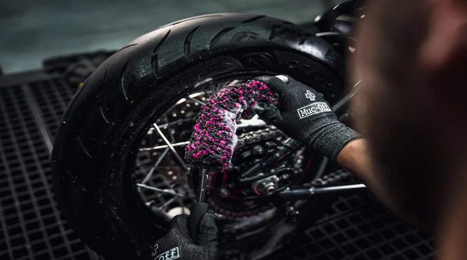 Muc-Off Microfibre Detailing Brush Set x 3 | The Bike Affair