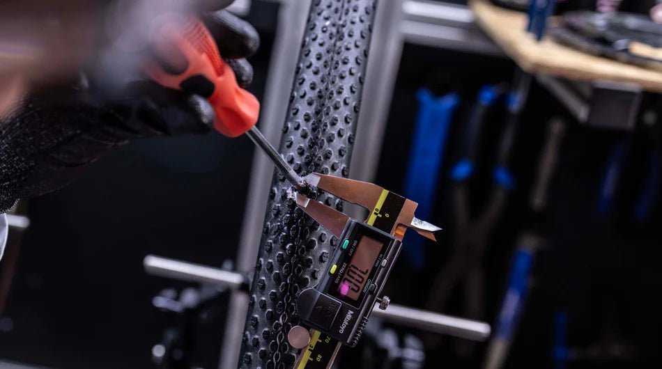 Muc - Off Road and Gravel Tubeless Sealant 140ml | The Bike Affair