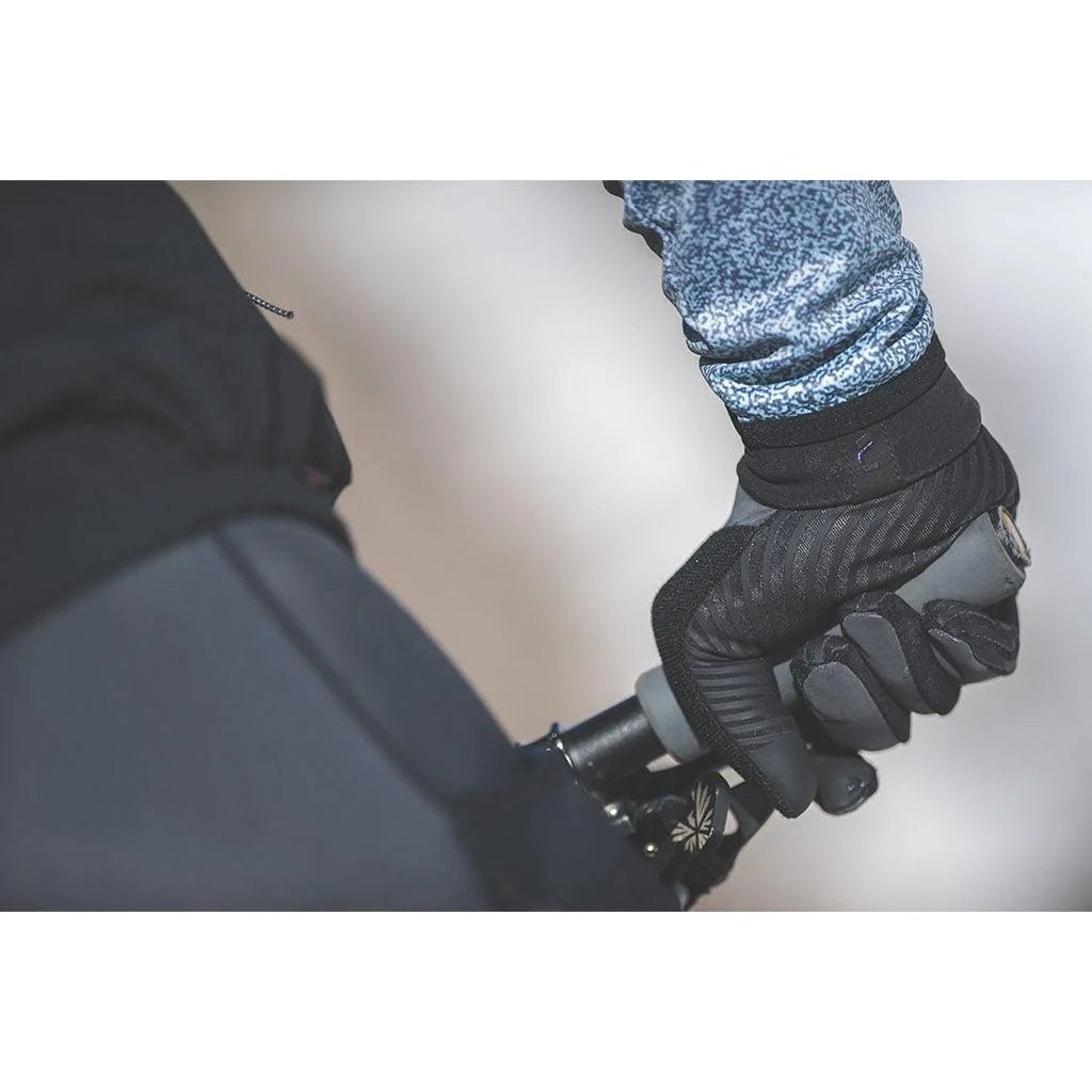Northwave Active Reflex Full Gloves | The Bike Affair