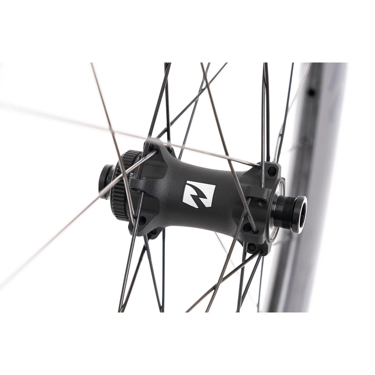 Reynolds AR60 DB Carbon Wheelset | The Bike Affair