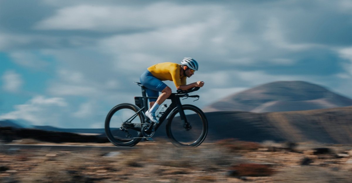 Santini Leaf Short Sleeve Trisuit | The Bike Affair