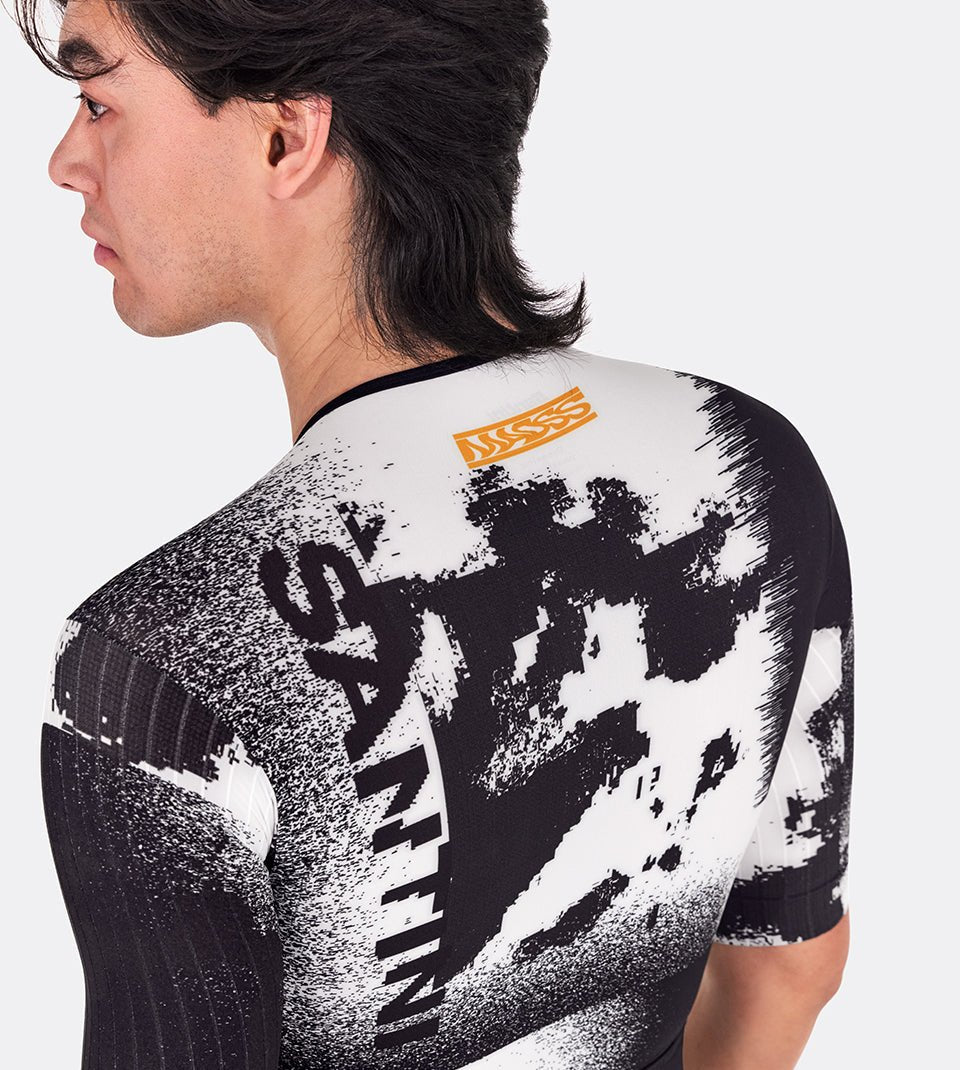 Santini Mega Aerodynamic Speed Shell V1 - Aerosuit | The Bike Affair