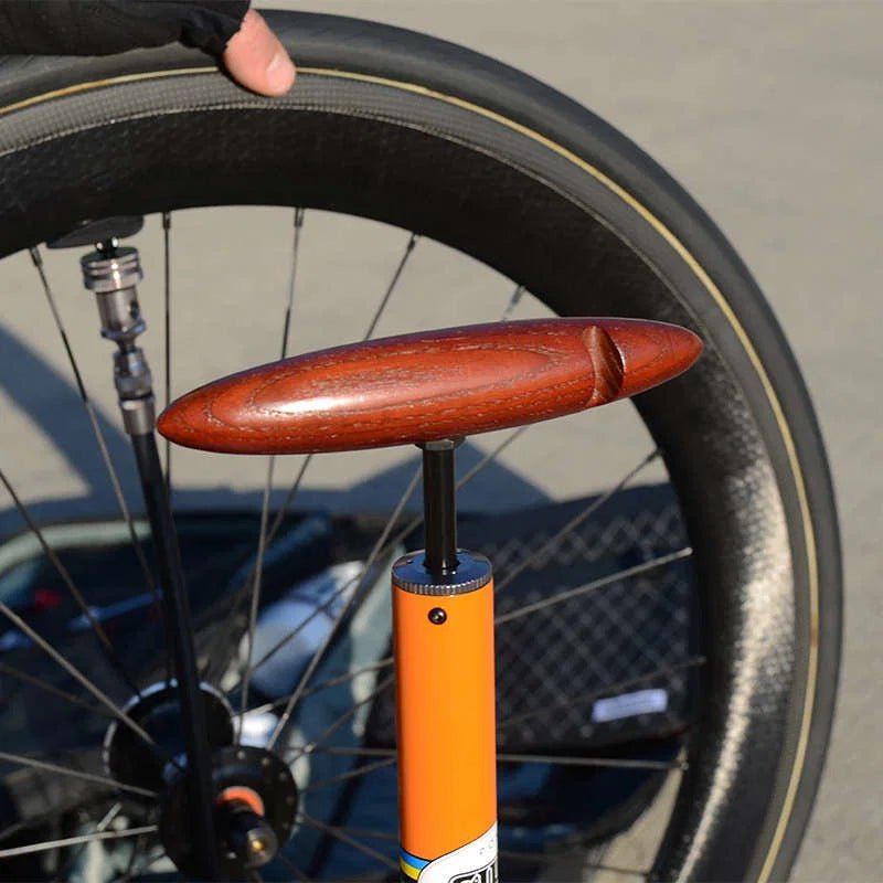 Silca Pista Floor Pump - 220PSI | The Bike Affair