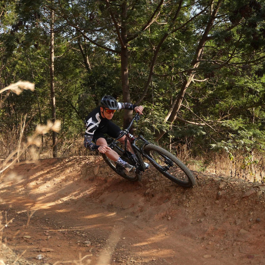 Sox Doodle White Casual Crew Socks | The Bike Affair