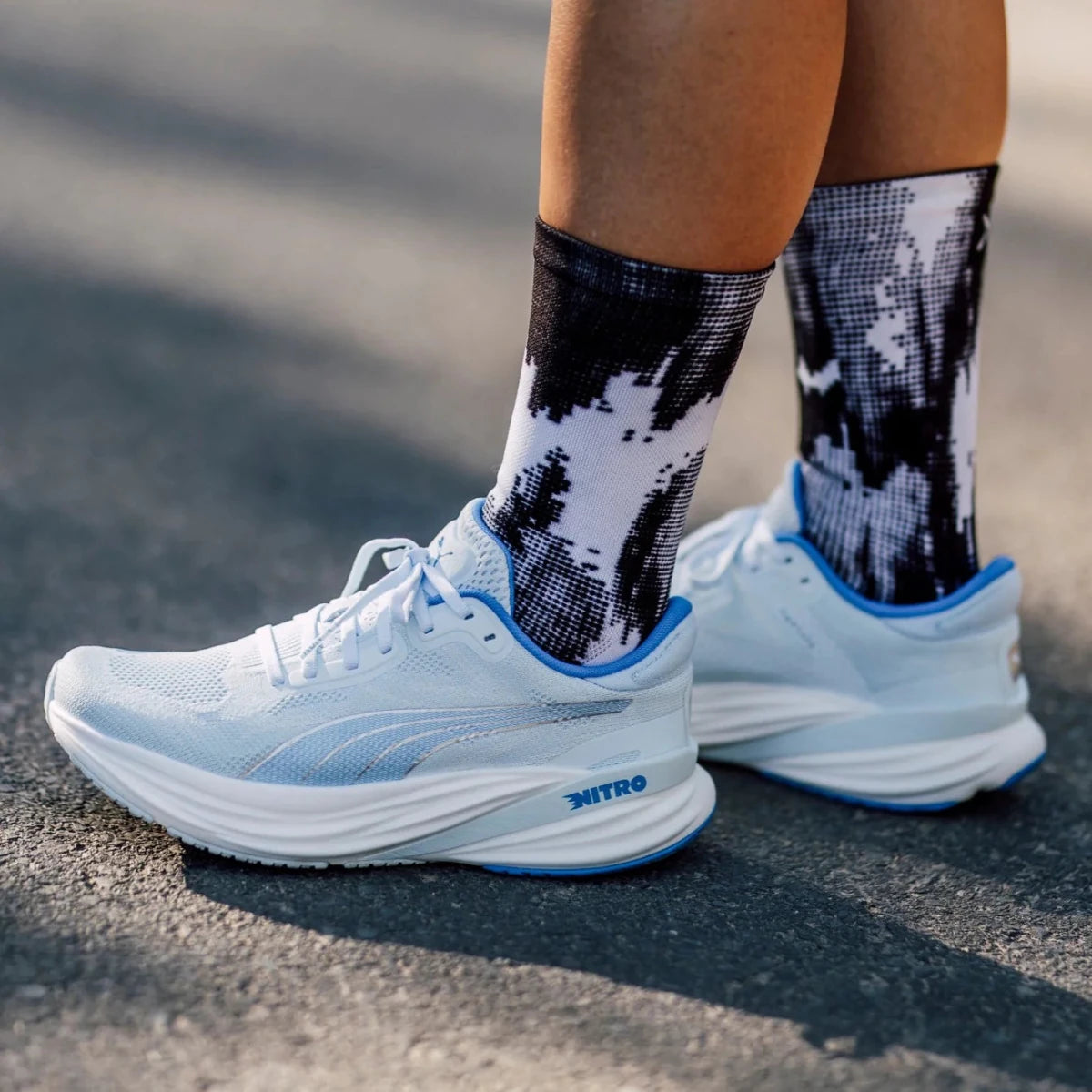 Sox White Gravel Minimalist Crew Socks | The Bike Affair