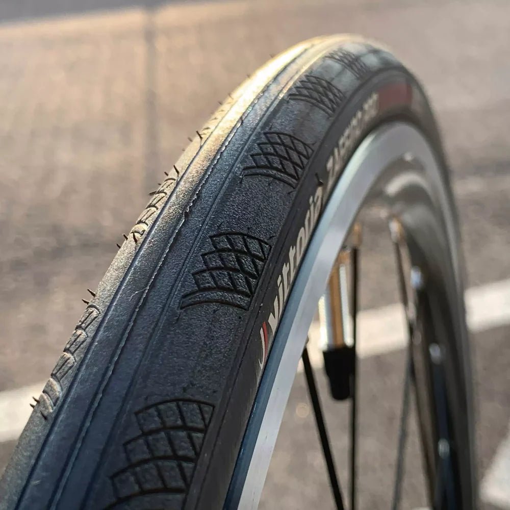 Vittoria Zaffiro Pro 700x30C Folding Tyre | The Bike Affair