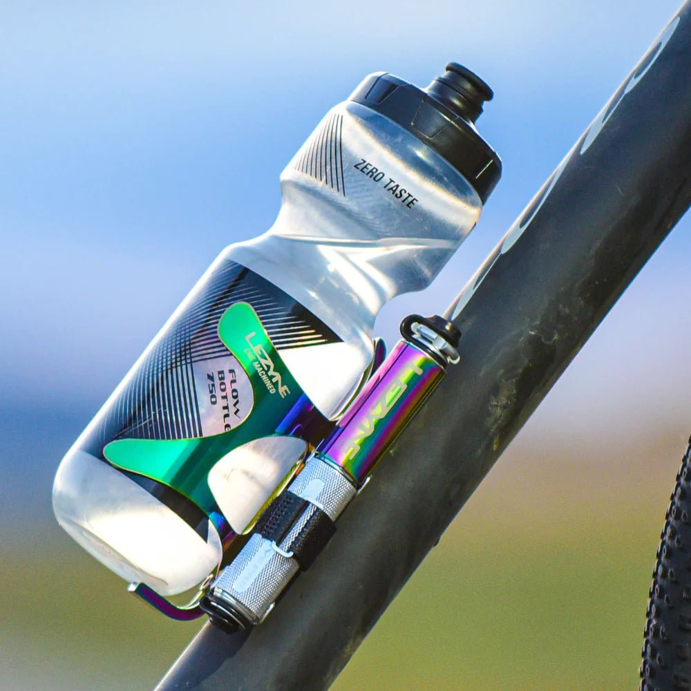 Lezyne Flow Water Bottle | The Bike Affair