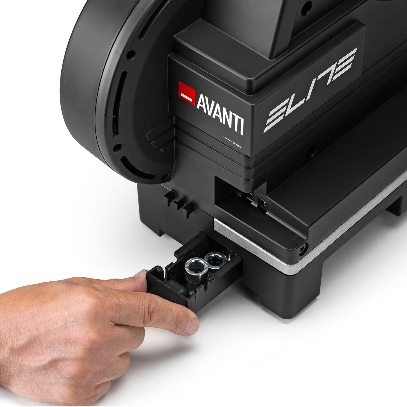 Elite Avanti Hometrainer with Zwift Cog and Click