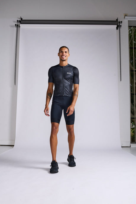2XU MT7394d Aero Hex Sleeved Trisuit | The Bike Affair