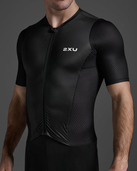 2XU MT7394d Aero Hex Sleeved Trisuit | The Bike Affair
