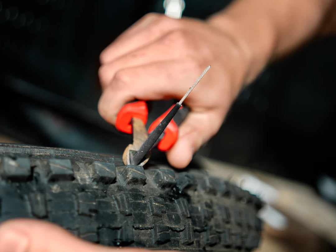 Lezyne Tubeless Pro Repair Plugs | The Bike Affair