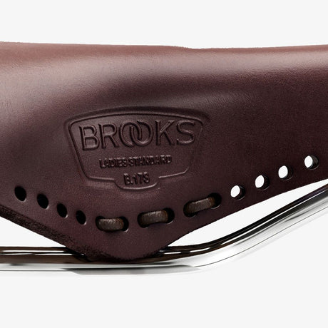 Brooks B17 Carved Short Saddle | The Bike Affair