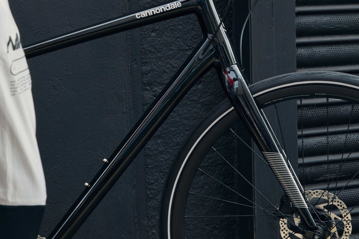 Cannondale Quick 3 Hybrid Bicycle | The Bike Affair
