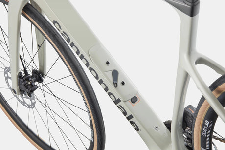 Cannondale Synapse Carbon 4 Road Bicycle | The Bike Affair
