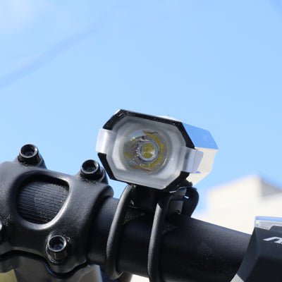 Cateye AMPP200 Head Light (Rechargeable Type C) | The Bike Affair