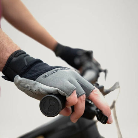 Endura Hummvee Plus Mitt II Gloves | The Bike Affair