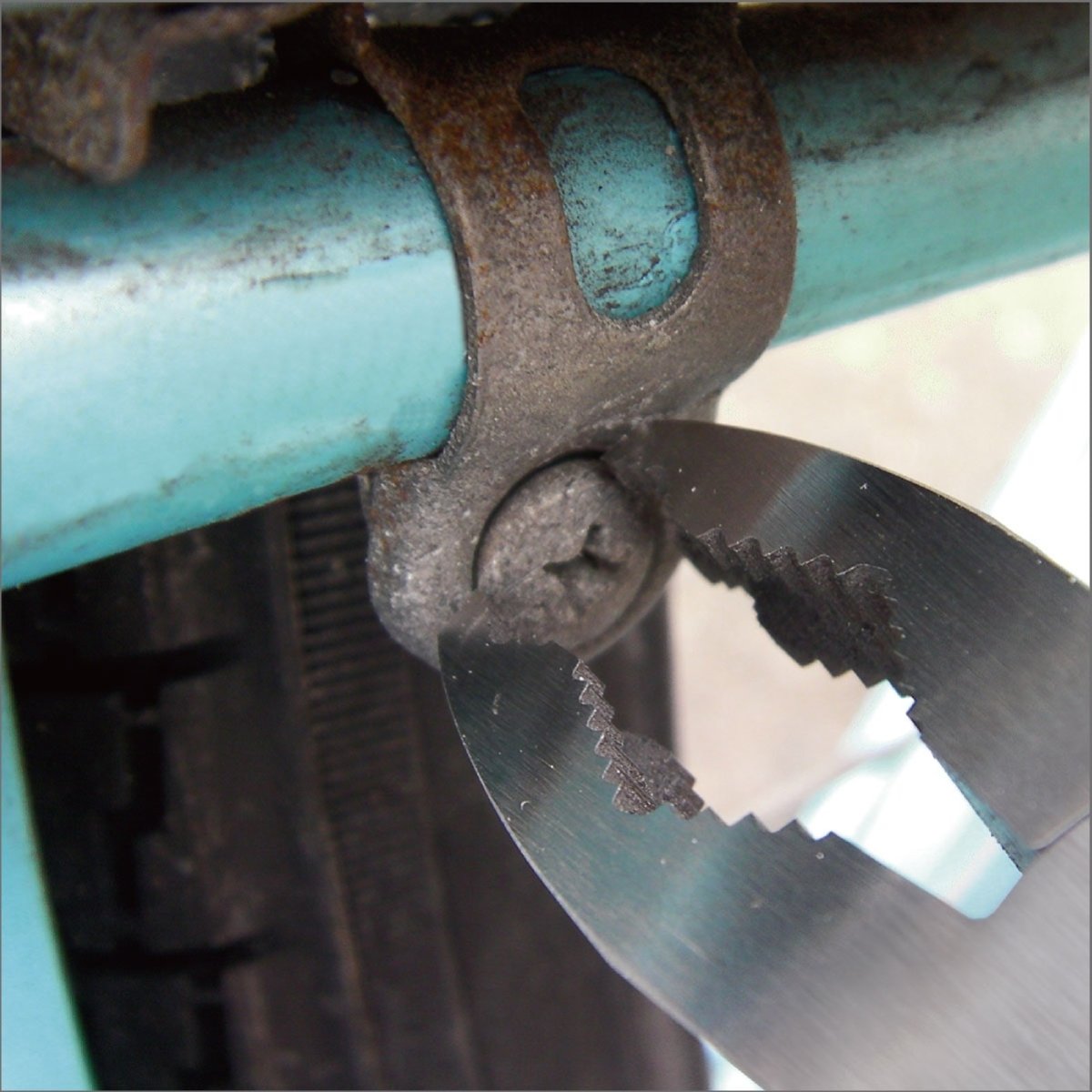 Hozan P - 213B Screw Pliers | The Bike Affair