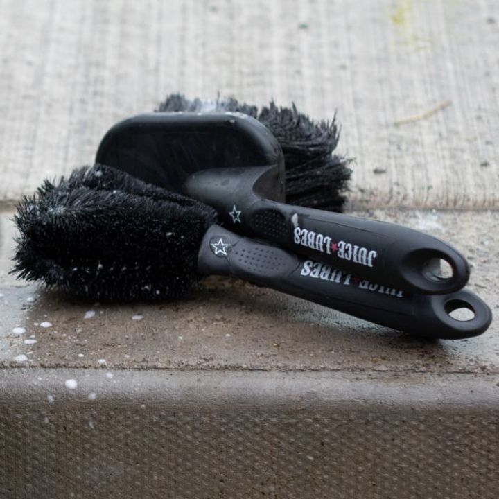 Juice Lubes Double Ender-Two Prong Brush | The Bike Affair