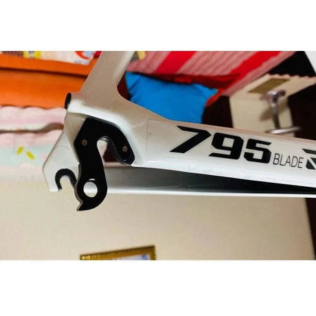 Look Derailleur Hanger for Disc 795 / 785 Kit Patte AR+VIS | The Bike Affair
