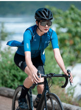 Monton Friday Windproof Vest | The Bike Affair