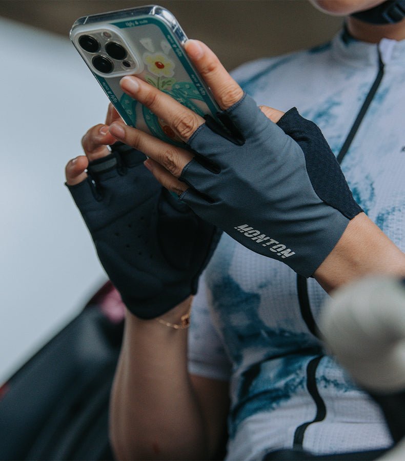 Monton Shadow Gloves | The Bike Affair