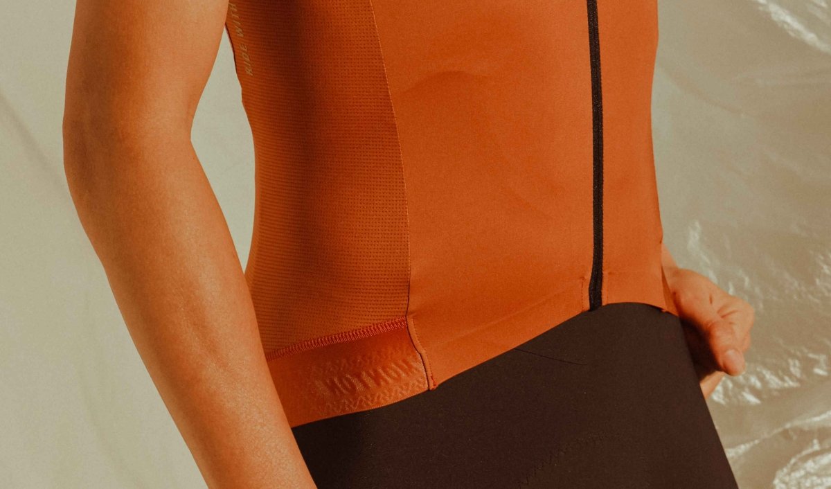 Monton Urban+ Traveler Jersey | The Bike Affair