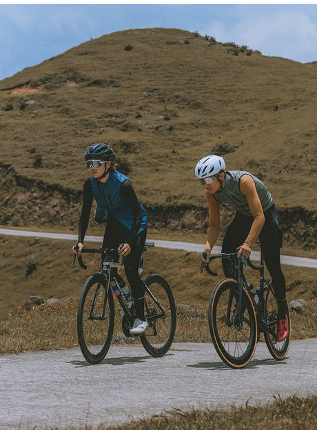 Monton Urban Yako Windproof Vest | The Bike Affair