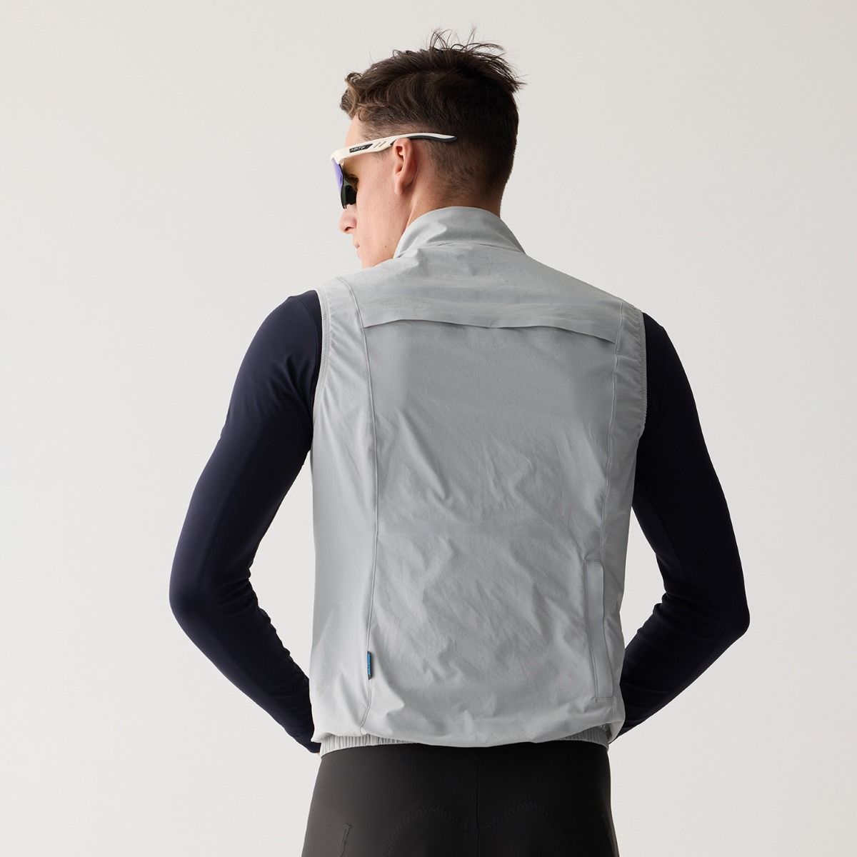 Monton Wind Hunter Windproof Vest | The Bike Affair