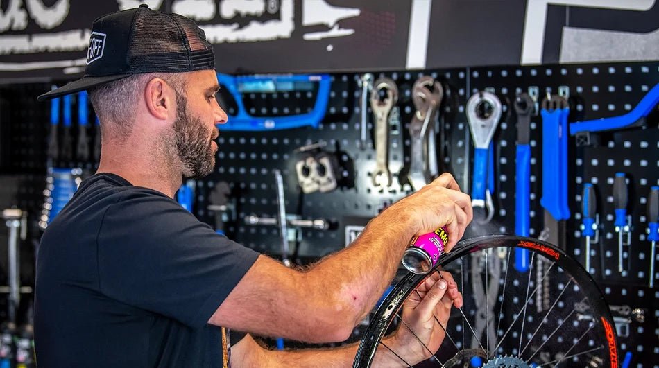 Muc-Off Glue & Sealant Remover - 200ml | The Bike Affair