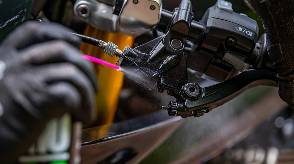 Muc - Off MO94 Multi - Purpose Spray | The Bike Affair