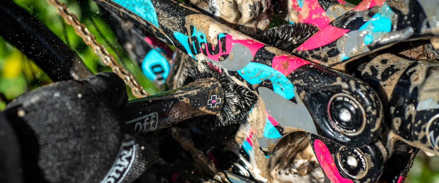 Muc - Off Wheel & Component Brush | The Bike Affair