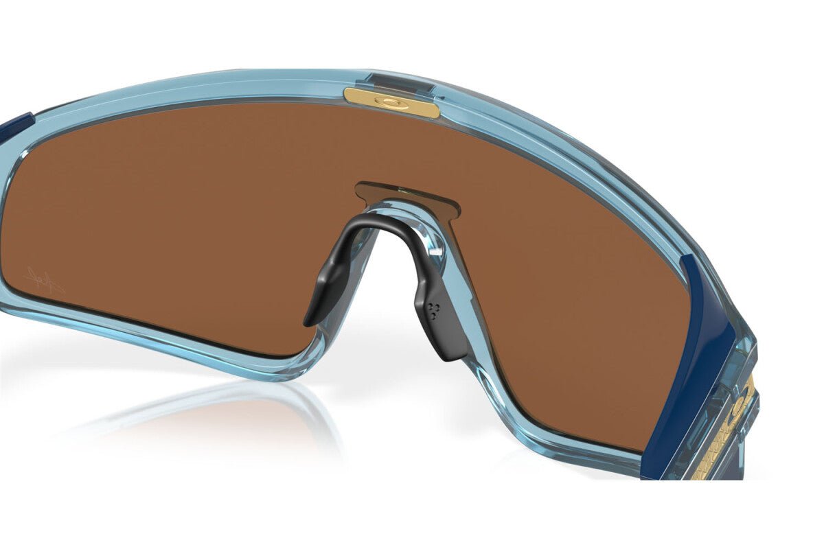Oakley Kylian Mbappé Signature Series Latch Panel Sunglasses | The Bike Affair