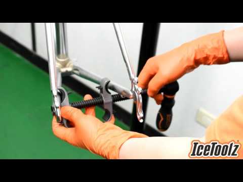 IceToolz E263 Frame and Fork Adjuster