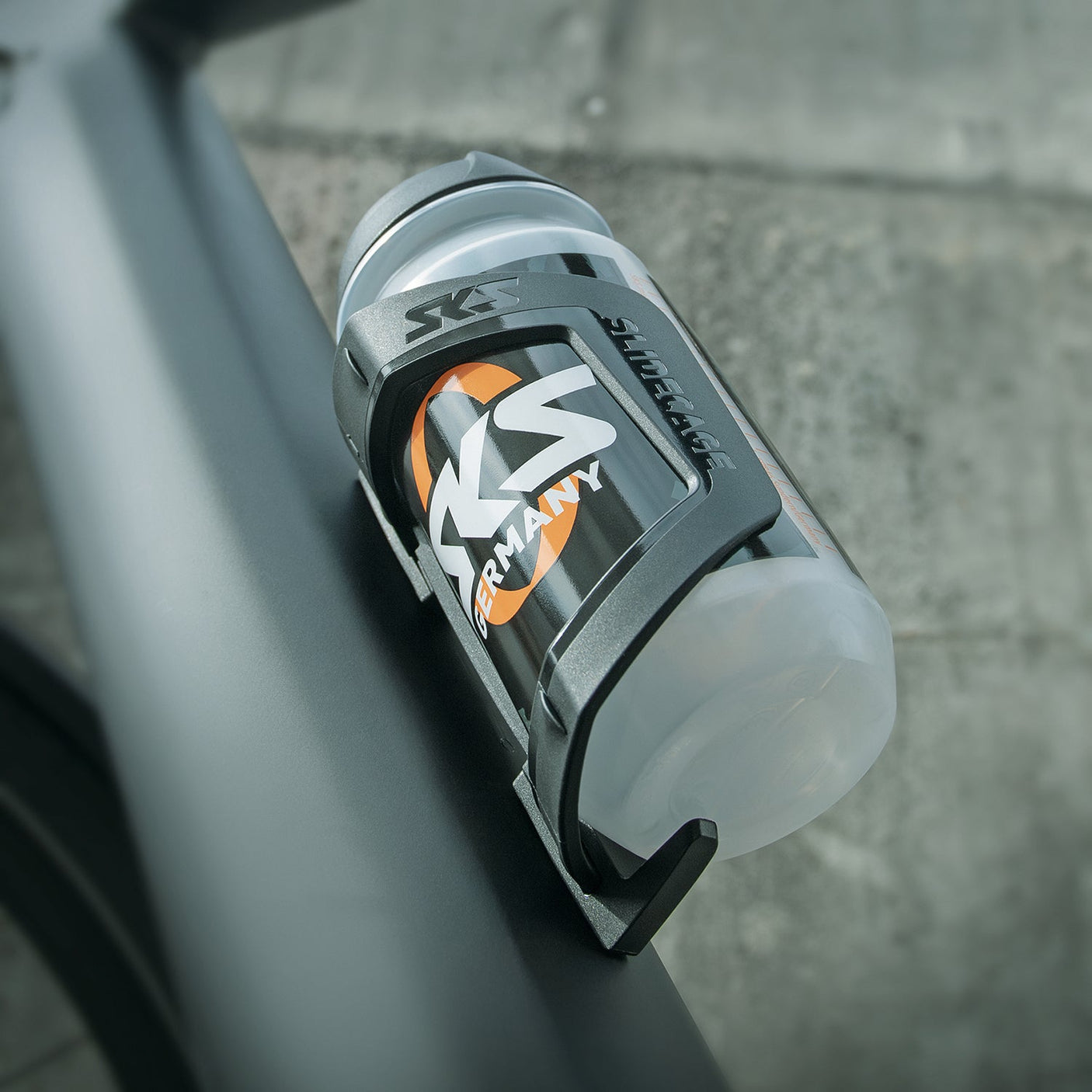 SKS Slidecage Plastic Bottle Cage | The Bike Affair