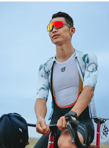Skull Monton Holiday III Baselayer | The Bike Affair