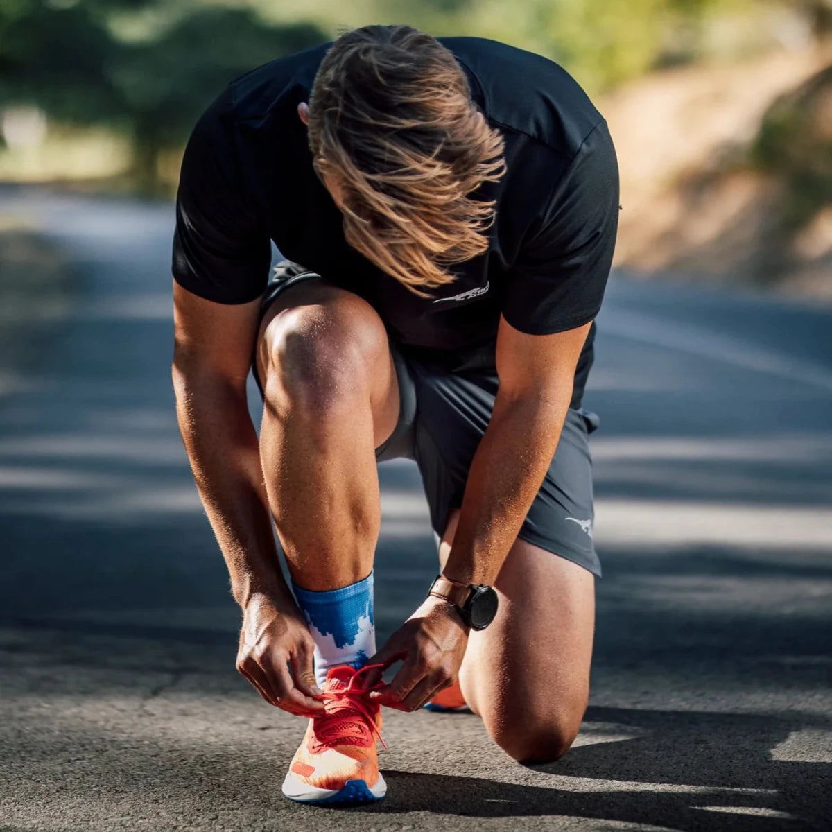 Sox Blue Gravel Minimalist Crew Socks | The Bike Affair