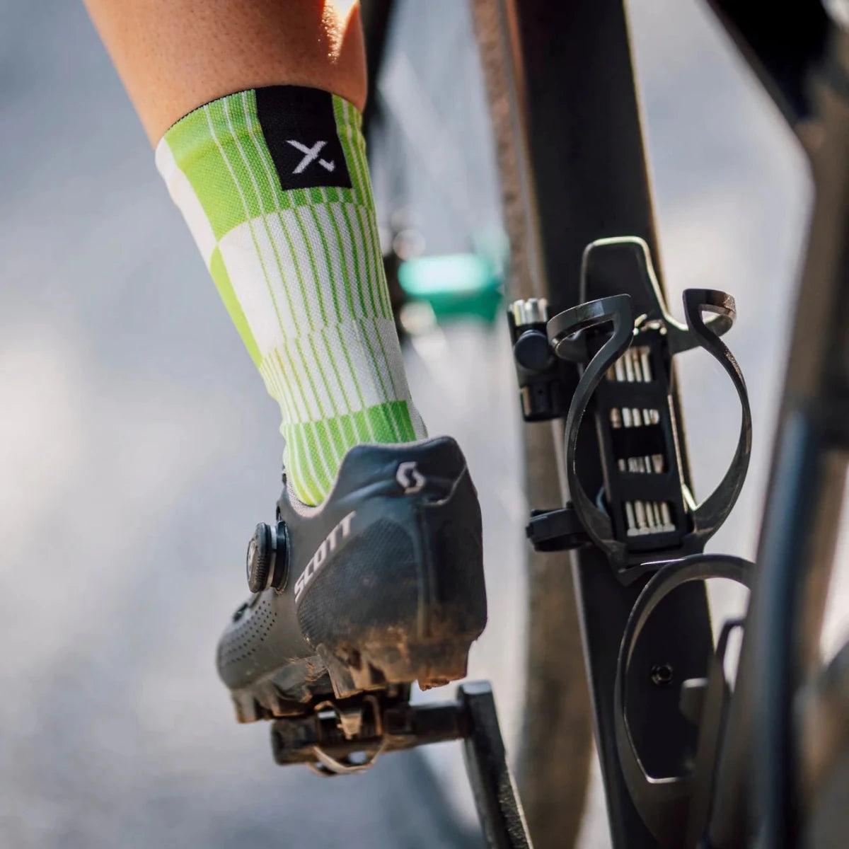 Sox Slight Green Minimalist Crew Socks | The Bike Affair