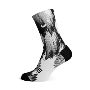 Sox White Gravel Minimalist Crew Socks | The Bike Affair