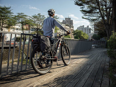 Topeak MTS Trunkbag DXP Pannier Bag with Strapmount | The Bike Affair